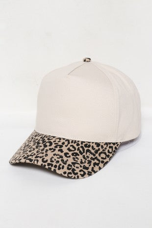 5 Panels With Leopard Print Brim 5 Panel Caps