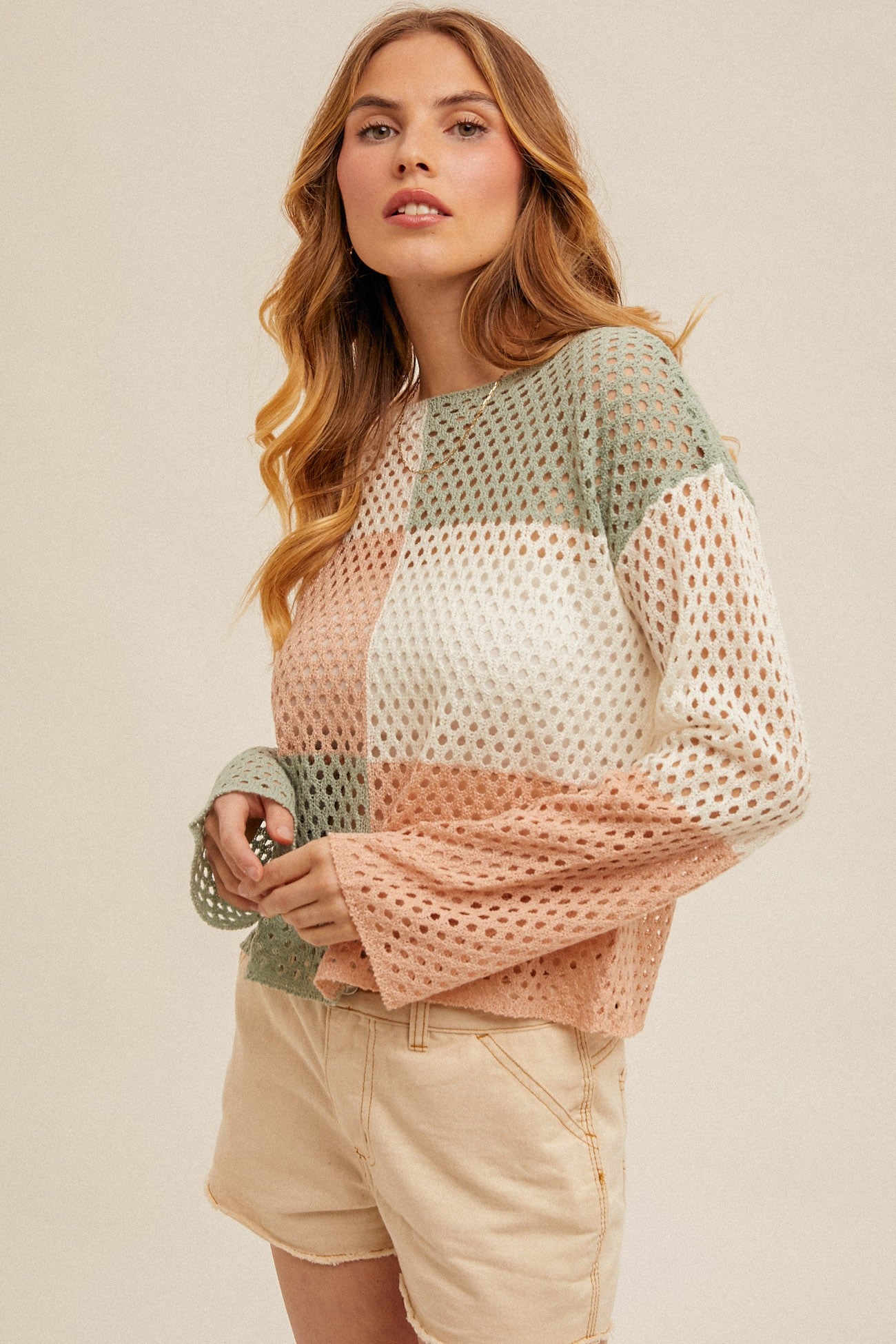 COLOR BLOCK FISHNET BOAT NECK SWEATER