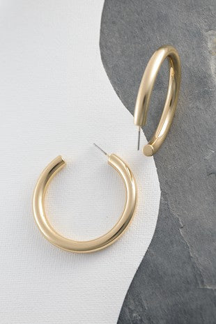 CLASSIC CHUNKY HOOP EARRINGS 1.75 INCH