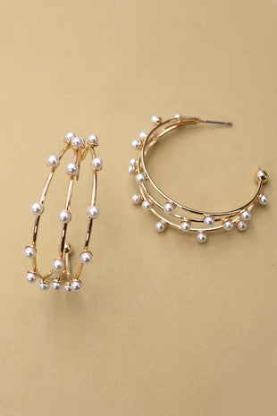 TRIPLE ROW WIRE PEARL HOOP EARRINGS