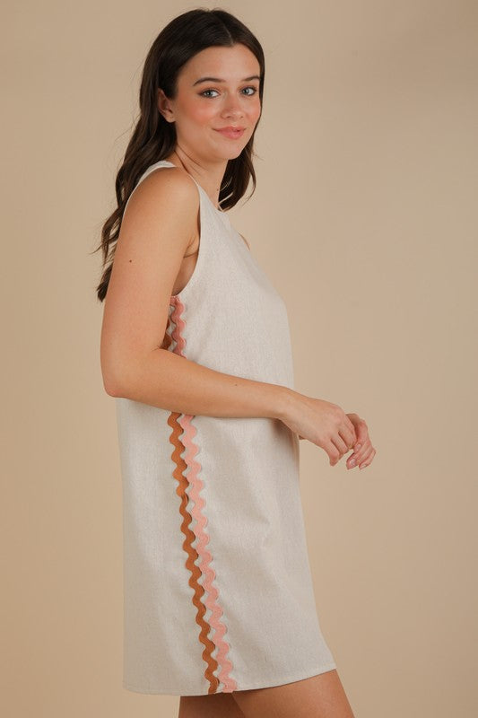 Side Wave Trim Detail Mini Shift Dress