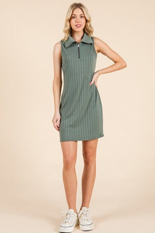 Sleeveless Ribbed Zip-collar Dress