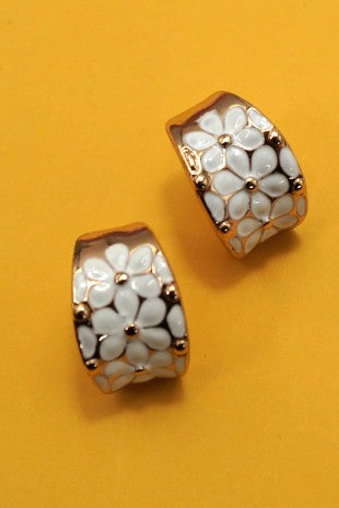 White Epoxy Flower Hoop Earrings