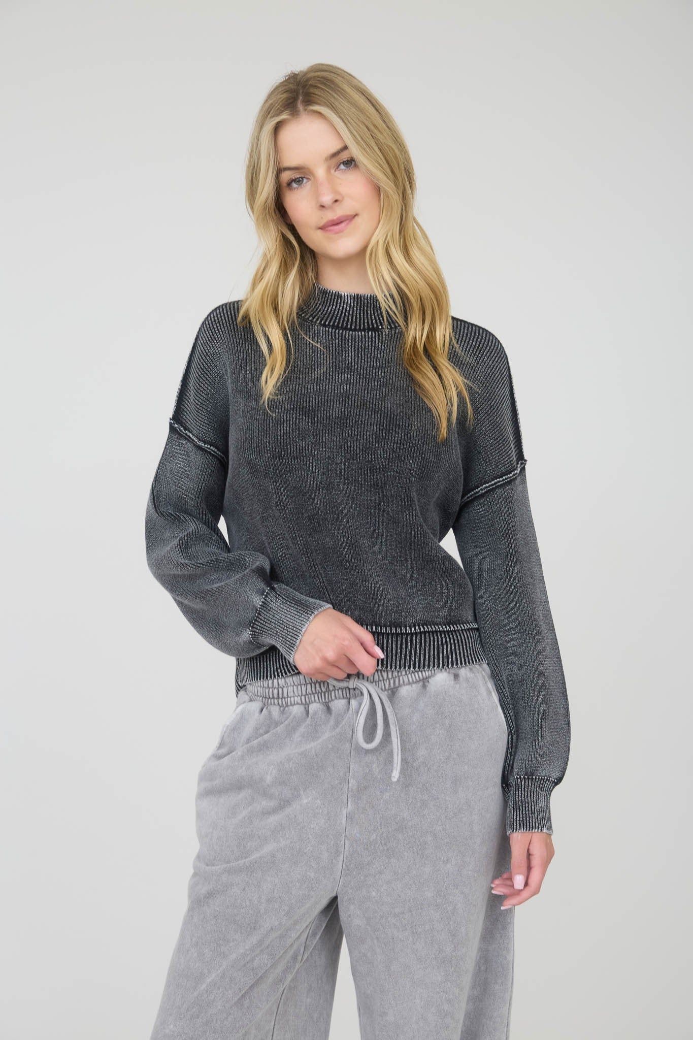 J5FT1009	 Washed Mock Neck Long Sleeve Knit Pullover Sweater